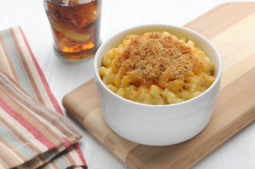 Baked Cheddar Swiss Macaroni And Cheese Golden Grain Recipes Golden Grain Pasta