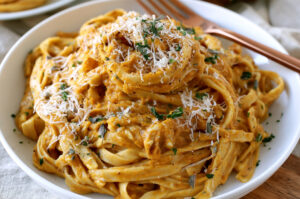 OCTOBER_RecipeImages_CreamyPumpkinBrownButterFettuccine-1-300x199 Creamy Pumpkin & Brown Butter Fettuccine